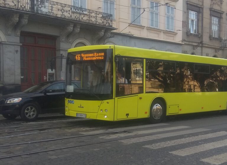 Перші нові автобуси МАЗ виїхали на маршрути №3А та №46