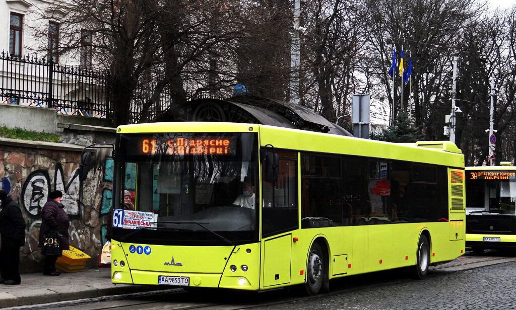 364376