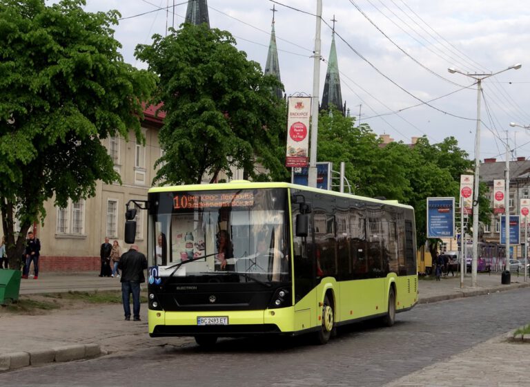 Роботу автобусних маршрутів №2А, №10, №45 буде відновлено поетапно