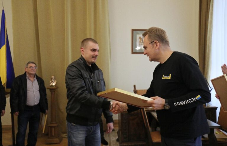 Водії АТП №1 отримали подяки від міського голови Львова