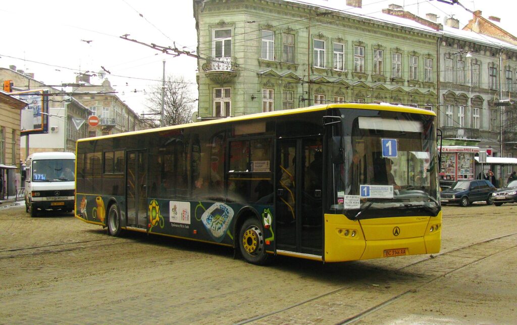 ЛАЗ A191F0