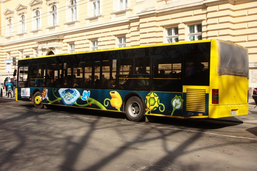 ЛАЗ A191F0